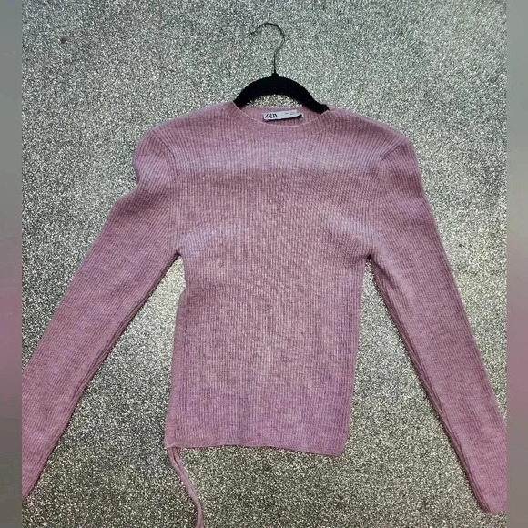 ZARA LONG SLEEVE RIBBED CROP SWEATER Nwot - Picture 3 of 8